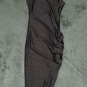 Elegant Black Sleeveless Dress